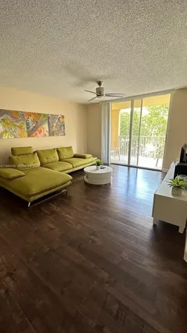 19901 E Country Club Drive Aventura FL 33180