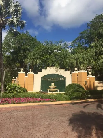 19901 E Country Club Drive Aventura FL 33180