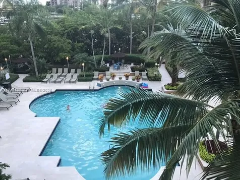 19901 E Country Club Drive Aventura FL 33180