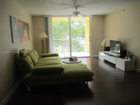 19901 E Country Club Drive Aventura FL 33180