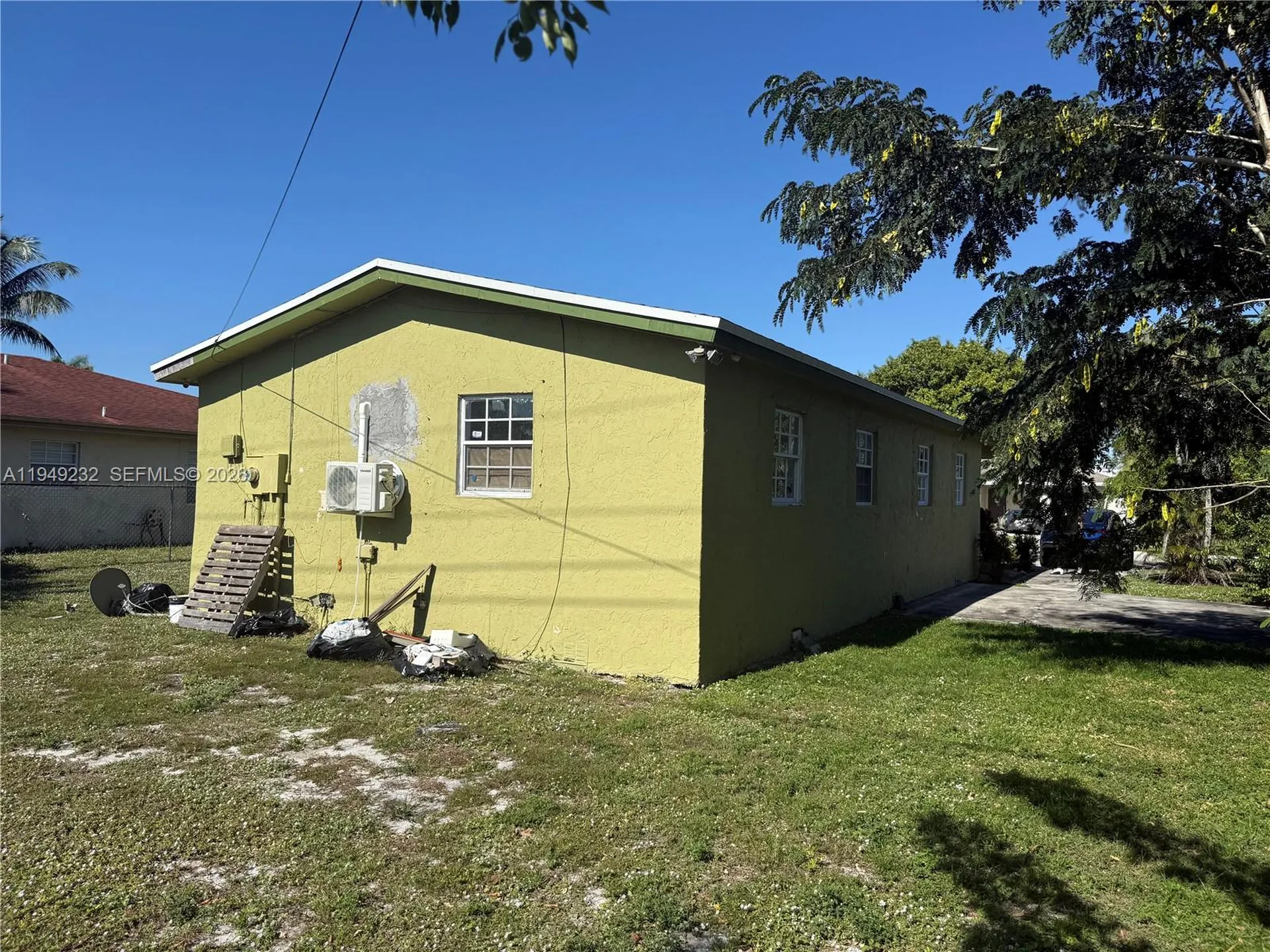 2910 NW 25th Street Fort Lauderdale FL 33311