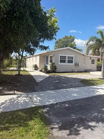 2910 NW 25th Street Fort Lauderdale FL 33311
