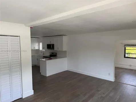 2910 NW 25th Street Fort Lauderdale FL 33311