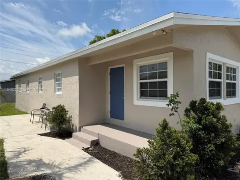 2910 NW 25th Street Fort Lauderdale FL 33311