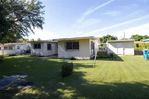 13025 NW 21st Avenue Miami FL 33167