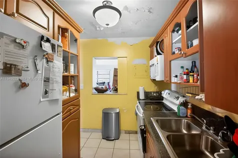 13025 NW 21st Avenue Miami FL 33167