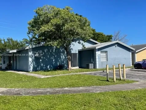 2216 NW 15th Avenue Fort Lauderdale FL 33311