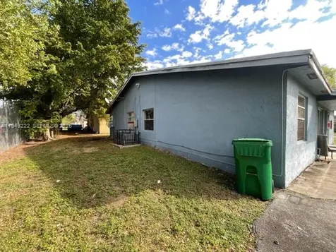 2216 NW 15th Avenue Fort Lauderdale FL 33311
