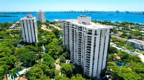 4000 Towerside Terrace Miami FL 33138
