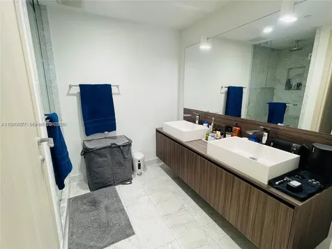 1000 Brickell Plaza Miami FL 33131