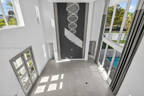 201 NE 6th Street Boca Raton FL 33432