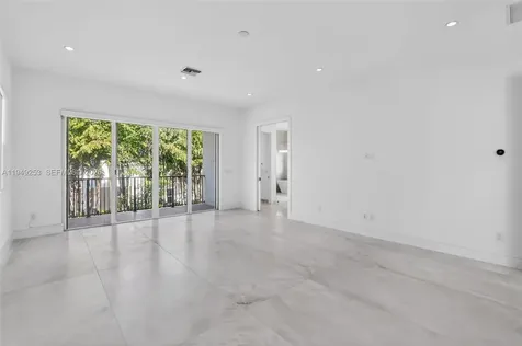 201 NE 6th Street Boca Raton FL 33432