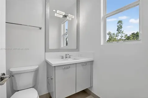 201 NE 6th Street Boca Raton FL 33432