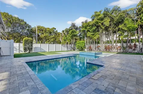 201 NE 6th Street Boca Raton FL 33432