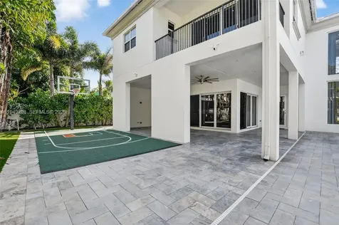 201 NE 6th Street Boca Raton FL 33432