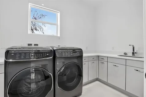 201 NE 6th Street Boca Raton FL 33432