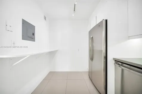 100 Bayview Drive Sunny Isles Beach FL 33160