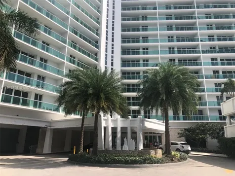 100 Bayview Drive Sunny Isles Beach FL 33160