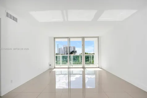 100 Bayview Drive Sunny Isles Beach FL 33160