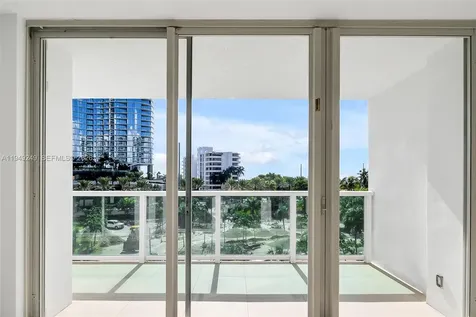 100 Bayview Drive Sunny Isles Beach FL 33160