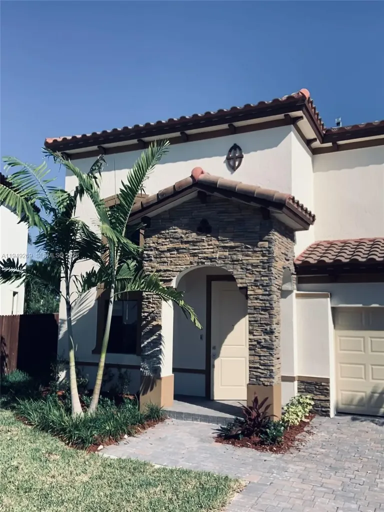 157 NE 27th Terrace Homestead FL 33033
