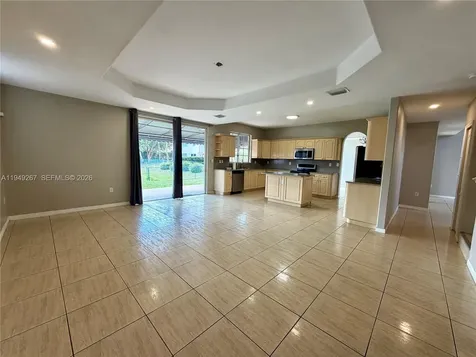 15364 SW 32nd Terrace Miami FL 33185