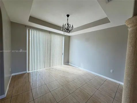 15364 SW 32nd Terrace Miami FL 33185