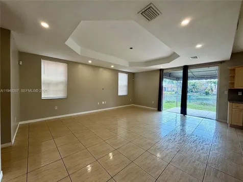 15364 SW 32nd Terrace Miami FL 33185