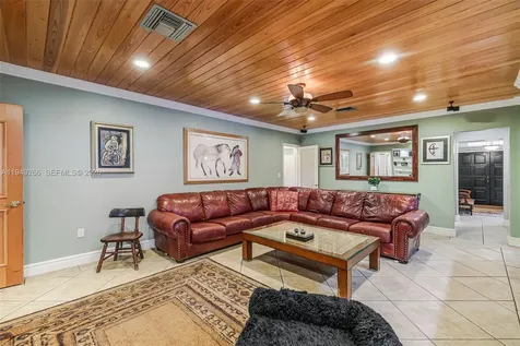 18975 SW 224th Street Miami FL 33170