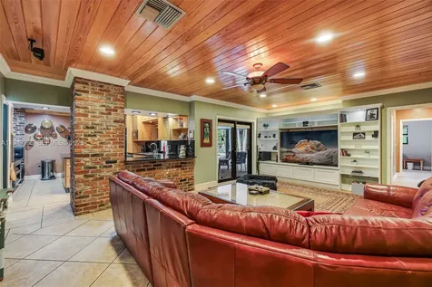 18975 SW 224th Street Miami FL 33170