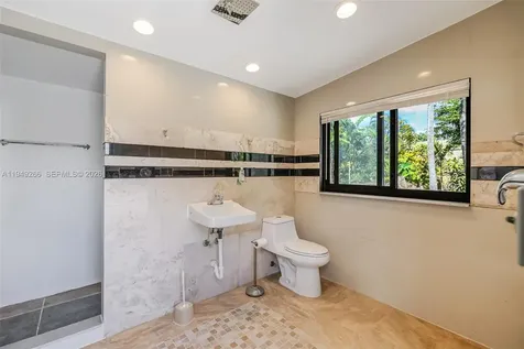 18975 SW 224th Street Miami FL 33170