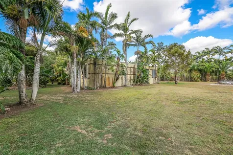 18975 SW 224th Street Miami FL 33170