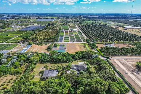 18975 SW 224th Street Miami FL 33170