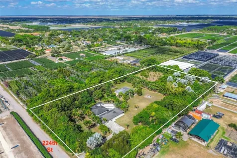 18975 SW 224th Street Miami FL 33170