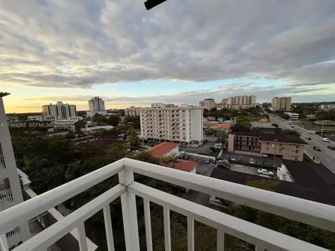 50 Menores Avenue Coral Gables FL 33134