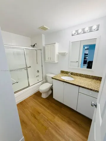 50 Menores Avenue Coral Gables FL 33134