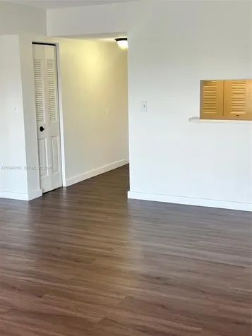 10431 N Kendall Drive Miami FL 33176