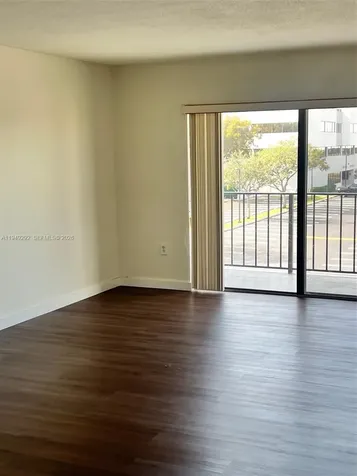 10431 N Kendall Drive Miami FL 33176
