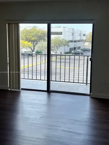 10431 N Kendall Drive Miami FL 33176