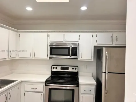 1802 Waterview Circle Palm Springs FL 33461