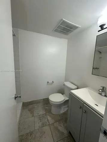 4803 NW 7th Street Miami FL 33126