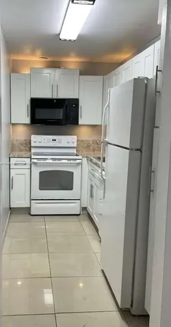 4803 NW 7th Street Miami FL 33126