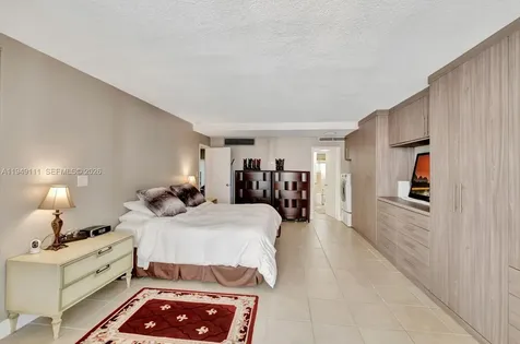 5401 Collins Avenue Miami Beach FL 33140