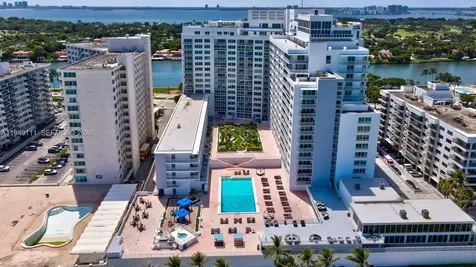 5401 Collins Avenue Miami Beach FL 33140