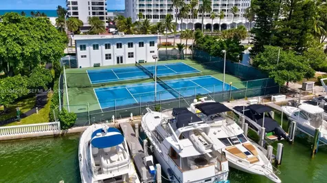 5401 Collins Avenue Miami Beach FL 33140