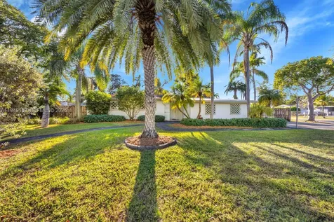 21000 Condado Road Cutler Bay FL 33189