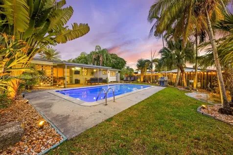 21000 Condado Road Cutler Bay FL 33189