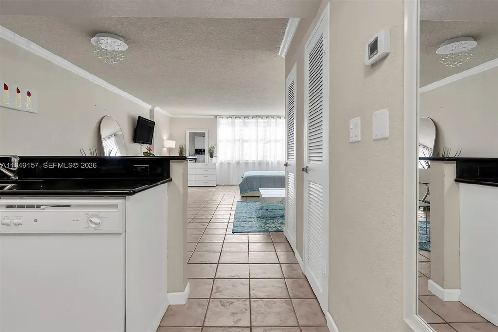 2501 S Ocean Drive Hollywood FL 33019