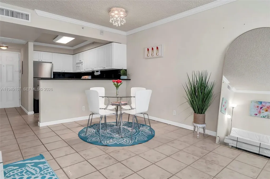 2501 S Ocean Drive Hollywood FL 33019