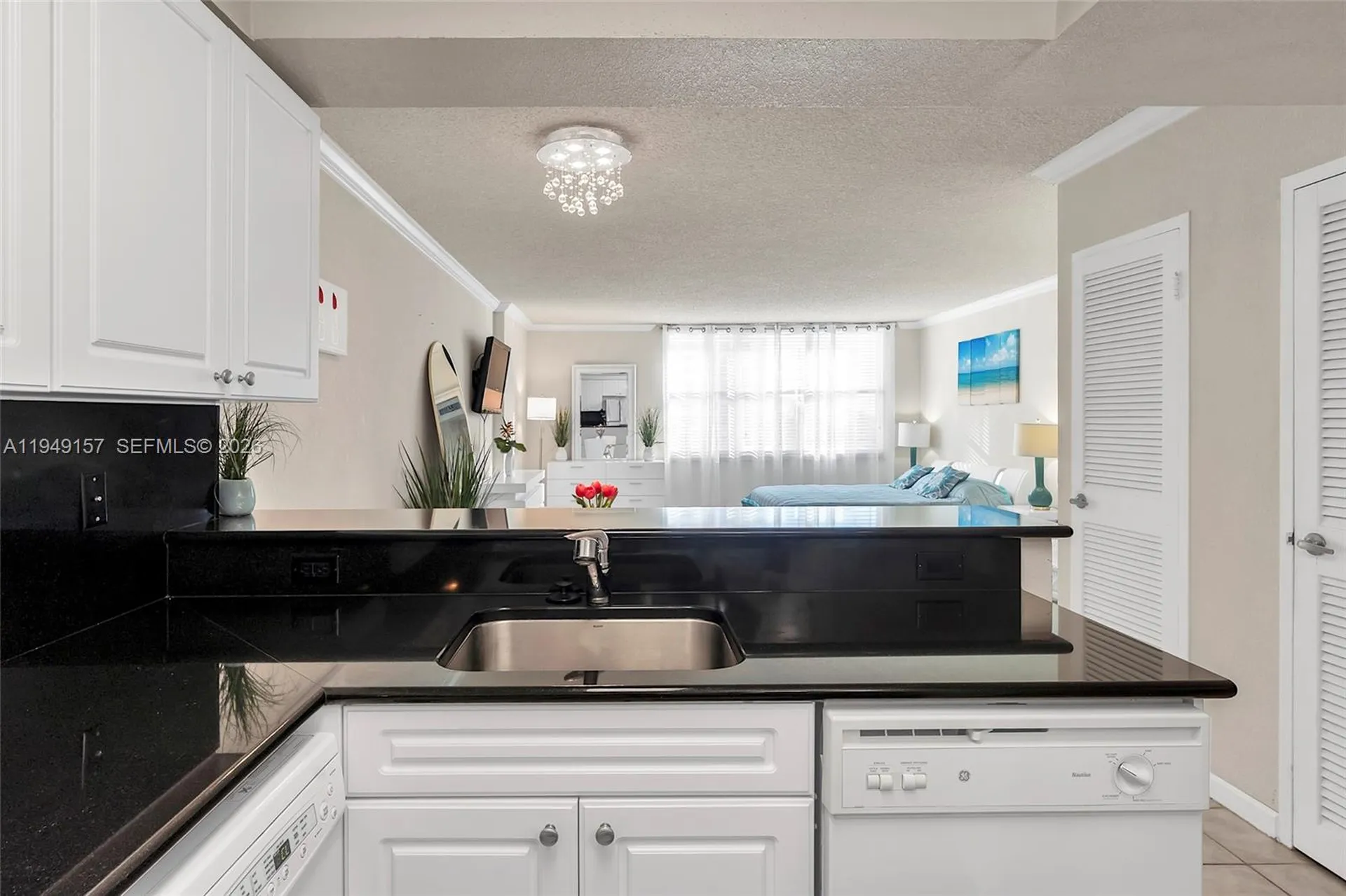 2501 S Ocean Drive Hollywood FL 33019